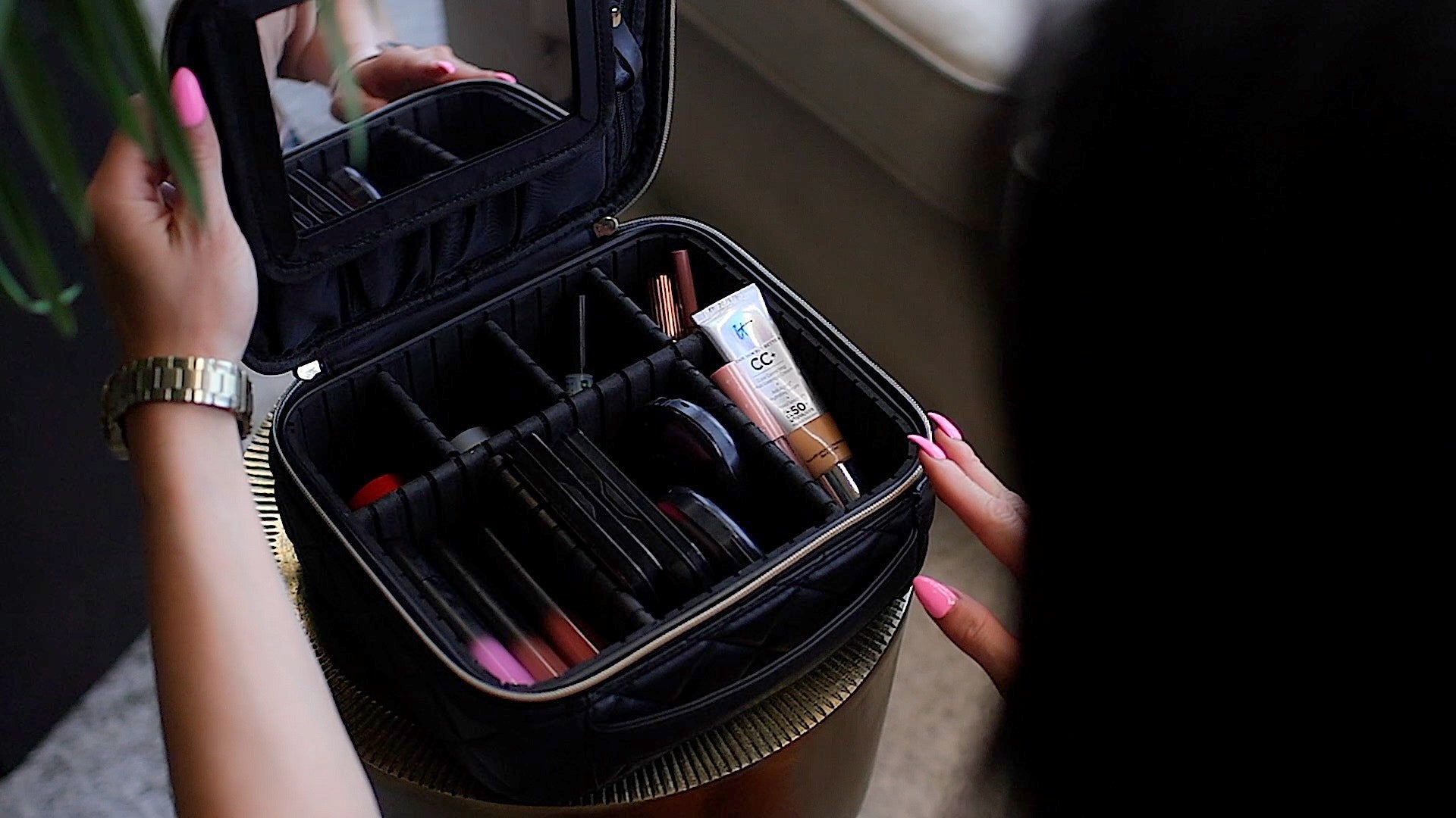 St. Tropez Makeup Bag – Sandy Lisa